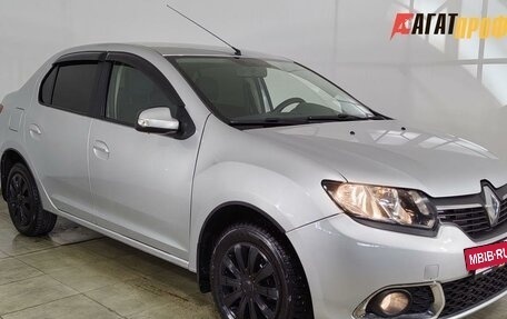 Renault Logan II, 2015 год, 655 000 рублей, 3 фотография