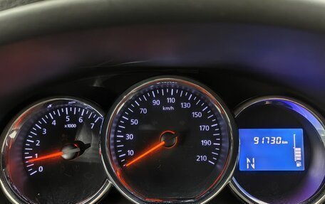 Renault Logan II, 2015 год, 655 000 рублей, 16 фотография