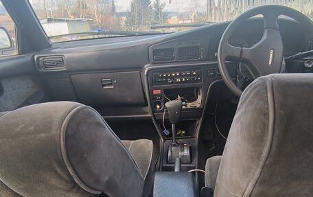 Toyota Corona VIII (T170), 1989 год, 100 000 рублей, 8 фотография