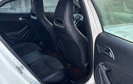 Mercedes-Benz GLA, 2015 год, 1 750 000 рублей, 17 фотография