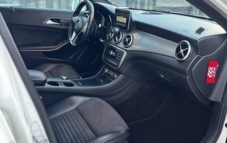 Mercedes-Benz GLA, 2015 год, 1 750 000 рублей, 14 фотография