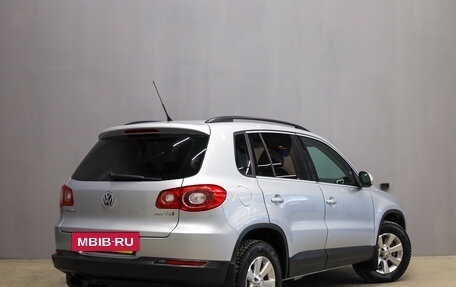 Volkswagen Tiguan I, 2009 год, 949 000 рублей, 7 фотография