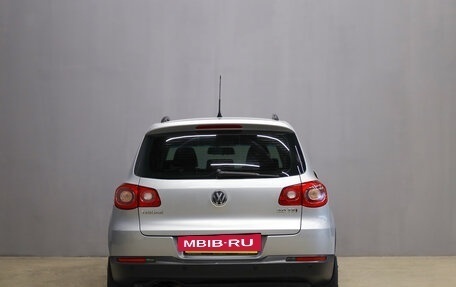 Volkswagen Tiguan I, 2009 год, 949 000 рублей, 6 фотография