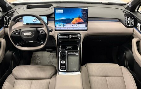 Geely Atlas, 2025 год, 3 190 000 рублей, 25 фотография