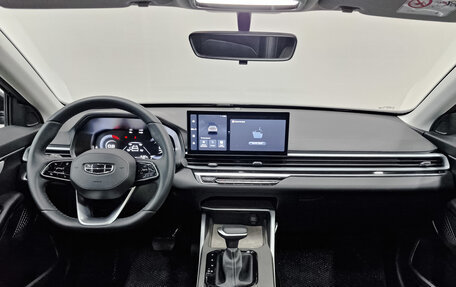 Geely Emgrand, 2024 год, 1 850 000 рублей, 14 фотография