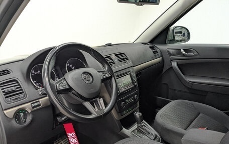 Skoda Yeti I рестайлинг, 2014 год, 1 650 000 рублей, 15 фотография