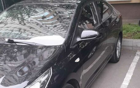 Hyundai Solaris II рестайлинг, 2021 год, 1 350 000 рублей, 1 фотография