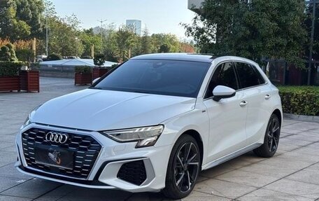 Audi A3, 2023 год, 1 950 000 рублей, 1 фотография