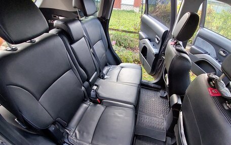 Mitsubishi Outlander III рестайлинг 3, 2008 год, 850 000 рублей, 10 фотография