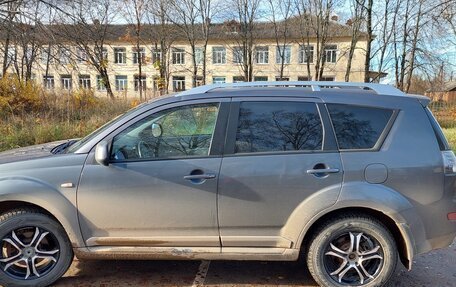 Mitsubishi Outlander III рестайлинг 3, 2008 год, 850 000 рублей, 5 фотография