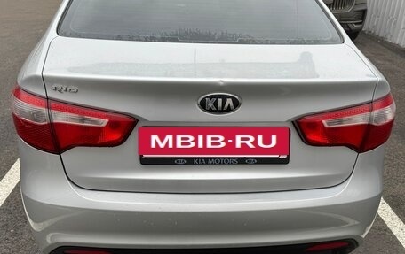 KIA Rio III рестайлинг, 2013 год, 790 000 рублей, 4 фотография