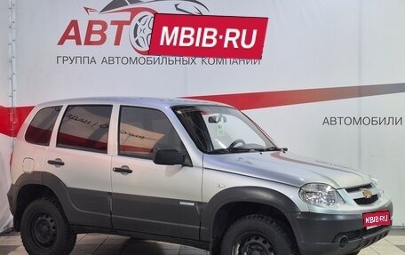 Chevrolet Niva I рестайлинг, 2011 год, 549 000 рублей, 1 фотография