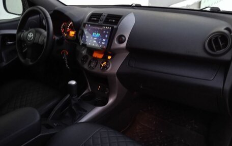 Toyota RAV4, 2007 год, 900 000 рублей, 18 фотография