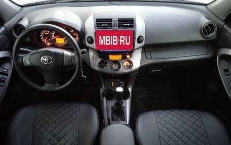 Toyota RAV4, 2007 год, 900 000 рублей, 17 фотография