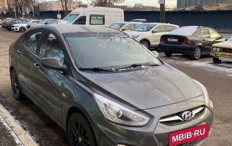 Hyundai Solaris II рестайлинг, 2013 год, 750 000 рублей, 8 фотография