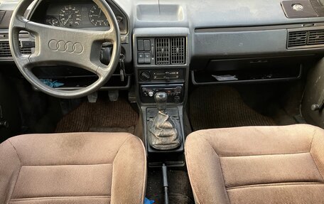 Audi 100, 1983 год, 147 000 рублей, 3 фотография