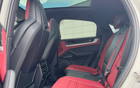 Porsche Cayenne III, 2025 год, 18 700 000 рублей, 12 фотография