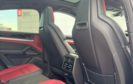 Porsche Cayenne III, 2025 год, 18 700 000 рублей, 17 фотография