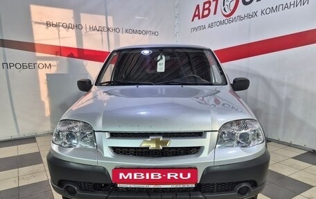 Chevrolet Niva I рестайлинг, 2011 год, 549 000 рублей, 2 фотография