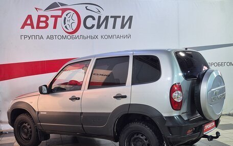 Chevrolet Niva I рестайлинг, 2011 год, 549 000 рублей, 5 фотография