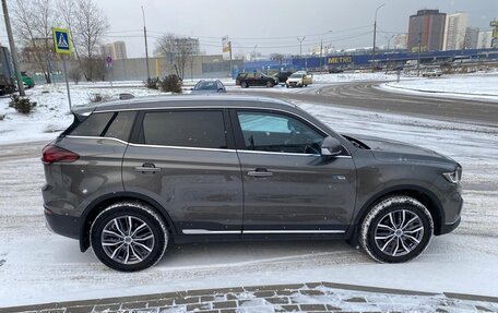 Geely Atlas, 2024 год, 2 300 000 рублей, 2 фотография