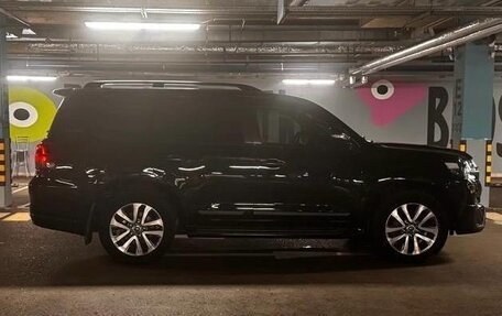 Toyota Land Cruiser 200, 2016 год, 6 200 000 рублей, 5 фотография