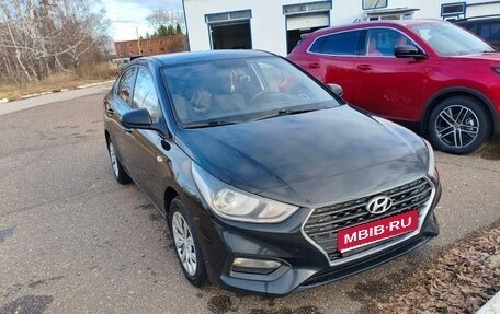 Hyundai Solaris II рестайлинг, 2017 год, 1 250 000 рублей, 1 фотография