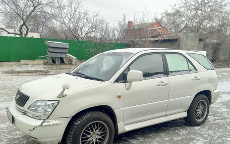 Toyota Harrier, 1998 год, 650 000 рублей, 4 фотография