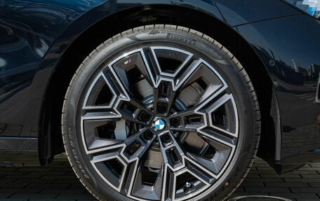 BMW 5 серия, 2025 год, 9 890 000 рублей, 6 фотография