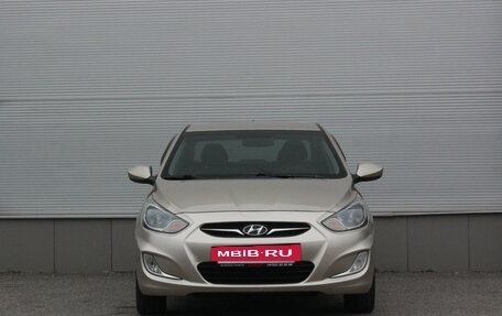 Hyundai Solaris II рестайлинг, 2011 год, 657 000 рублей, 3 фотография