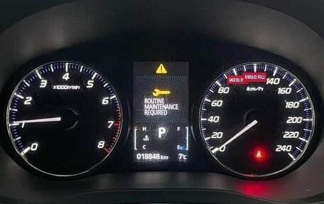 Mitsubishi Outlander III рестайлинг 3, 2022 год, 1 950 000 рублей, 10 фотография