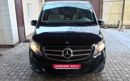 Mercedes-Benz V-Класс, 2018 год, 4 900 000 рублей, 6 фотография