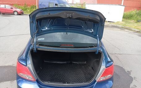 Hyundai Solaris II рестайлинг, 2015 год, 750 000 рублей, 6 фотография