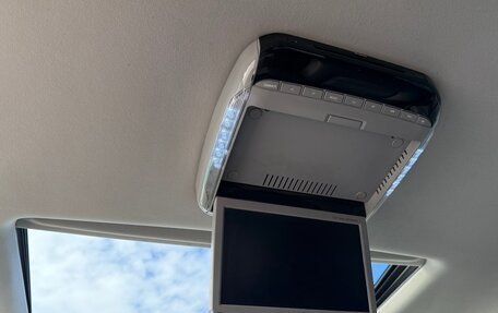 Toyota Land Cruiser 200, 2010 год, 3 190 000 рублей, 22 фотография