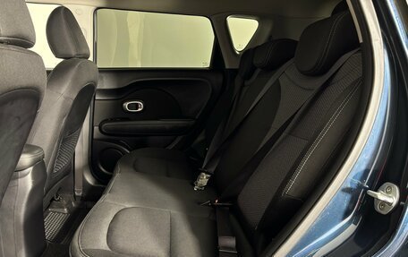 KIA Soul II рестайлинг, 2017 год, 1 571 000 рублей, 22 фотография