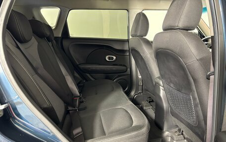 KIA Soul II рестайлинг, 2017 год, 1 571 000 рублей, 23 фотография