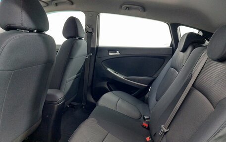 Hyundai Solaris II рестайлинг, 2016 год, 999 000 рублей, 17 фотография