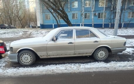 Mercedes-Benz S-Класс, 1986 год, 500 000 рублей, 1 фотография