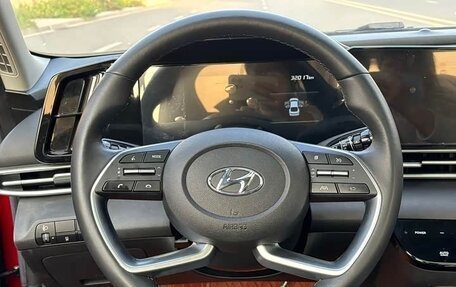 Hyundai Elantra, 2022 год, 1 430 000 рублей, 12 фотография