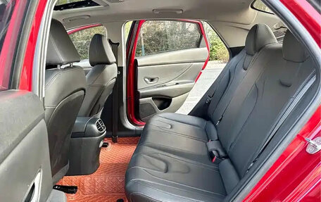 Hyundai Elantra, 2022 год, 1 430 000 рублей, 18 фотография