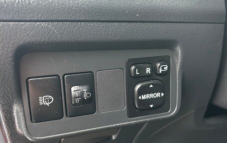 Toyota Corolla, 2011 год, 990 000 рублей, 16 фотография