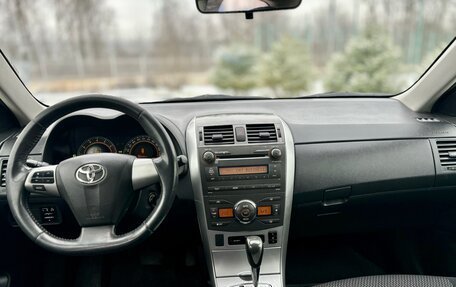 Toyota Corolla, 2011 год, 990 000 рублей, 11 фотография