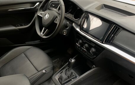 Skoda Kamiq I, 2023 год, 2 740 000 рублей, 15 фотография