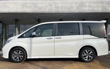 Honda Stepwgn IV, 2017 год, 1 480 001 рублей, 5 фотография