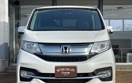 Honda Stepwgn IV, 2017 год, 1 480 001 рублей, 2 фотография