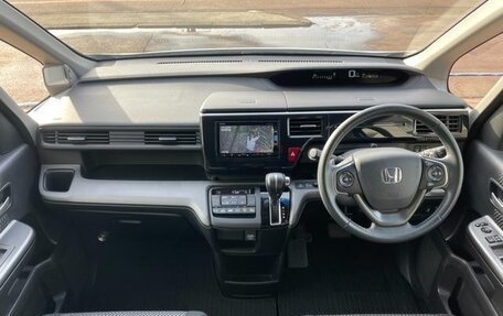 Honda Stepwgn IV, 2017 год, 1 480 001 рублей, 9 фотография