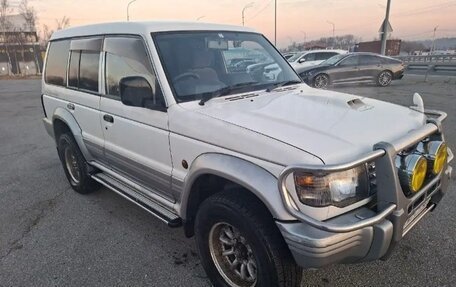 Mitsubishi Pajero III рестайлинг, 1992 год, 100 000 рублей, 1 фотография