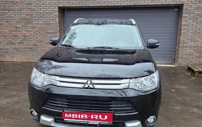 Mitsubishi Outlander III рестайлинг 3, 2014 год, 1 500 000 рублей, 1 фотография