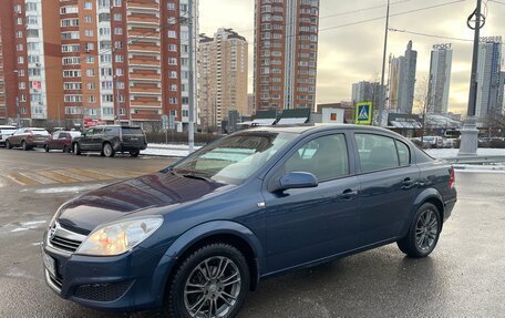 Opel Astra H, 2011 год, 549 000 рублей, 1 фотография