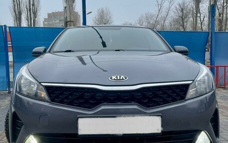 KIA Rio IV, 2021 год, 1 680 000 рублей, 12 фотография